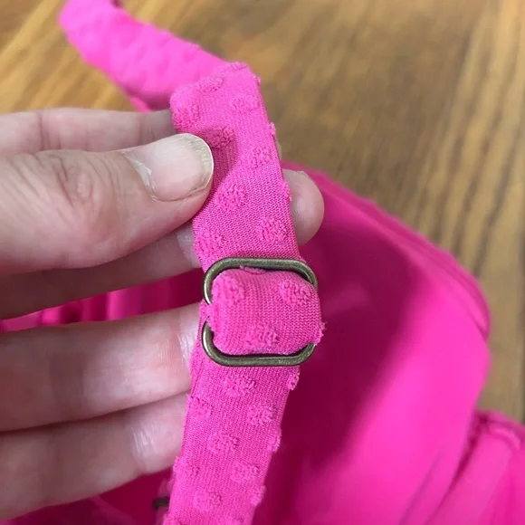 Andie Swim The Bermuda One Piece Terry Dots Swimsuit Pink size L‎ D/DD NWT One Pieces